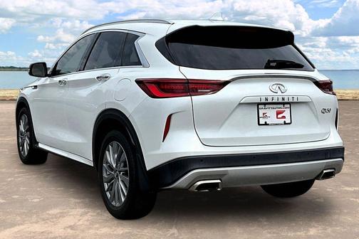 Radiant White 2023 INFINITI QX50 Luxe