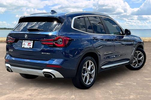 Phytonic Blue Metallic 2022 BMW X3 sDrive30i