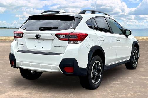Crystal White Pearl 2023 Subaru Crosstrek Premium