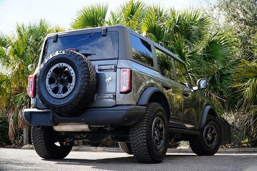 2022 Ford Bronco Badlands