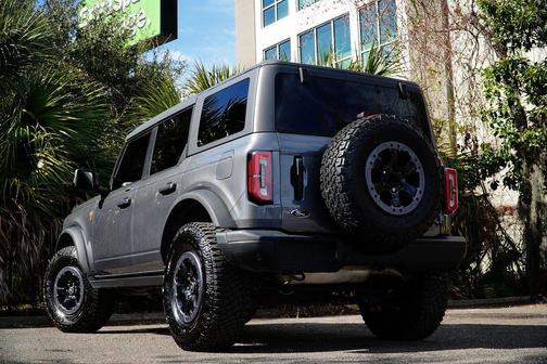2022 Ford Bronco Badlands