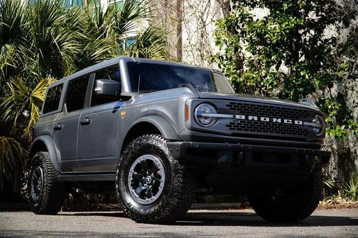 2022 Ford Bronco Badlands