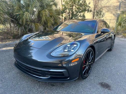 Gray 2019 Porsche Panamera Base