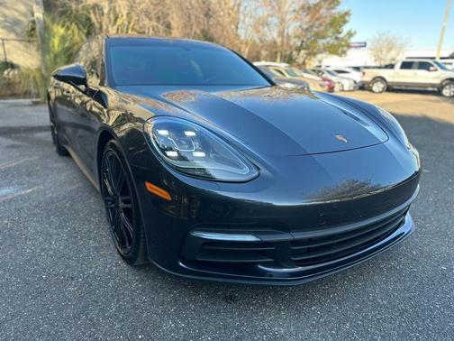 Gray 2019 Porsche Panamera Base
