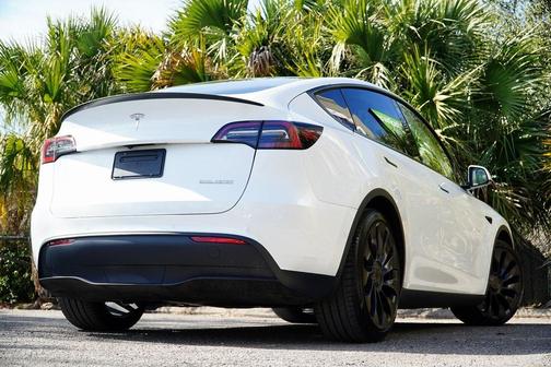 2022 Tesla Model Y Performance