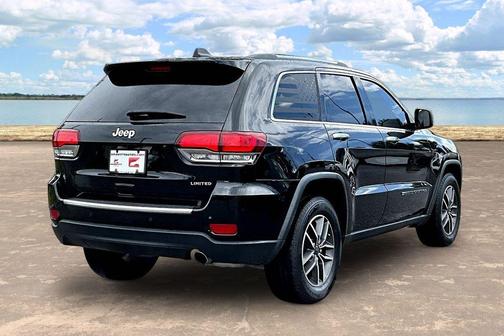 Diamond Black 2022 Jeep Grand Cherokee WK Limited