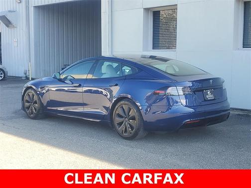 2022 Tesla Model S Base