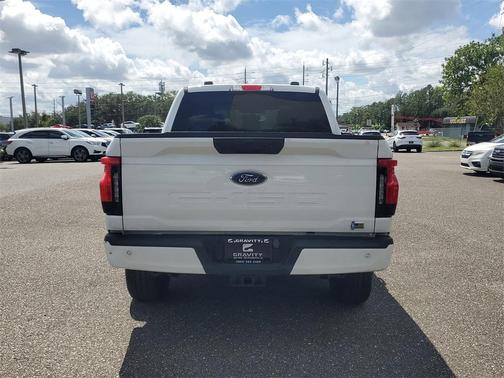 2023 Ford F-150 Lightning XLT