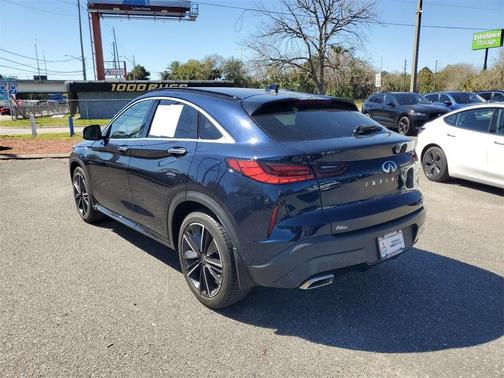 2022 INFINITI QX55 LUXE
