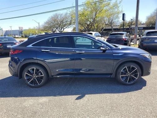 2022 INFINITI QX55 LUXE