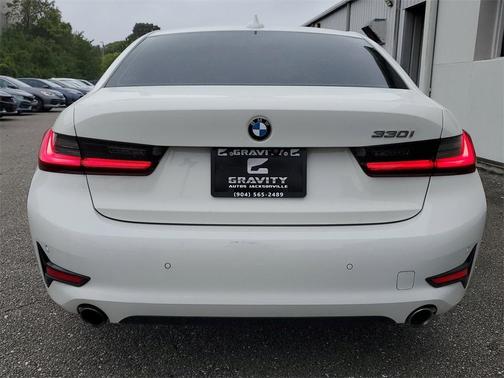 2020 BMW 330 i