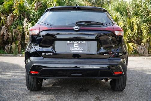 2023 Nissan Kicks SV