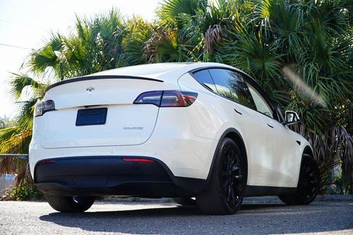 2020 Tesla Model Y Performance