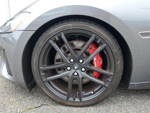 2018 Maserati GranTurismo Sport