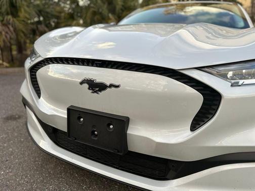 2023 Ford Mustang Mach-E Select