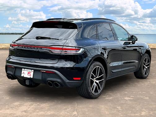 Black 2023 Porsche Macan Macan