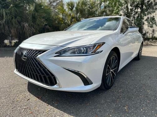 2024 Lexus ES 350 350