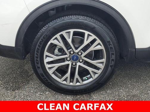 2020 Ford Escape SEL