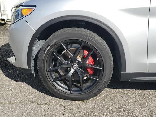 2020 Alfa Romeo Stelvio Base