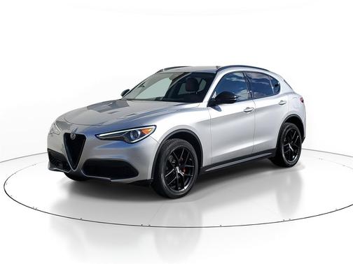 2020 Alfa Romeo Stelvio Base