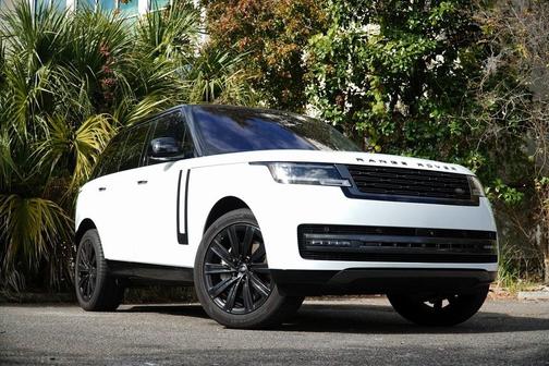 2023 Land Rover Range Rover P530 SE