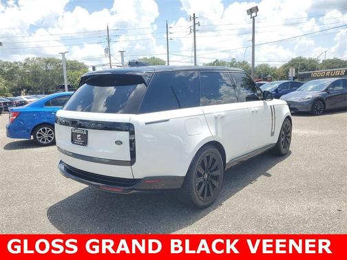 2023 Land Rover Range Rover P530 SE