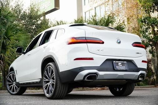 2023 BMW X4 xDrive30i