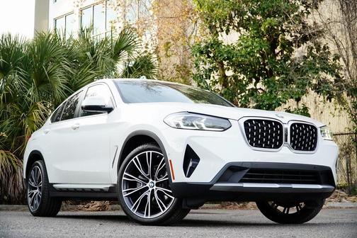 2023 BMW X4 xDrive30i