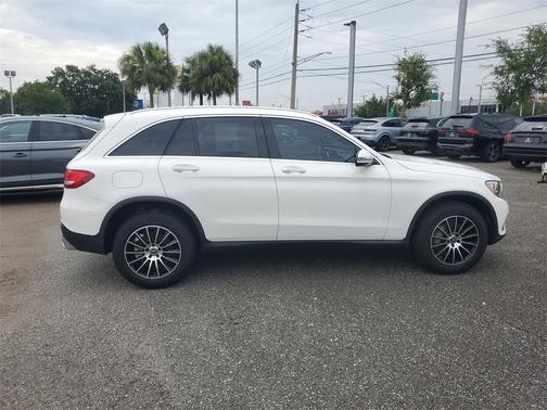 2019 Mercedes-Benz GLC 300 Base