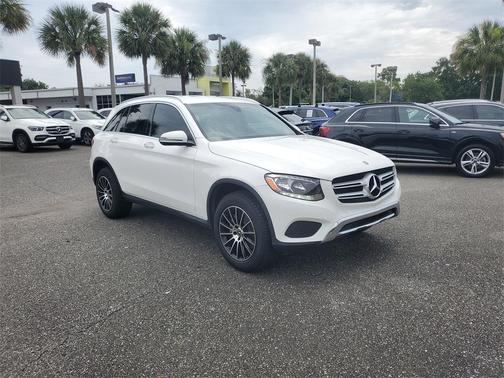 2019 Mercedes-Benz GLC 300 Base