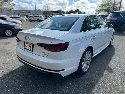 2018 Audi A4 2.0T ultra Premium