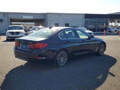 2019 BMW 530 i xDrive