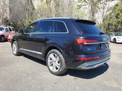 2020 Audi Q7 45 Premium Plus