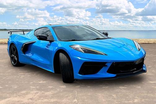 Rapid Blue 2020 Chevrolet Corvette Stingray w/3LT
