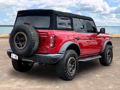 Red Metallic 2021 Ford Bronco Badlands