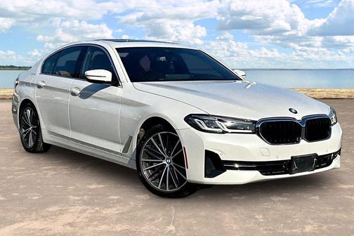Mineral White Metallic 2023 BMW 530 i