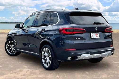Arctic Gray Metallic 2020 BMW X5 sDrive40i