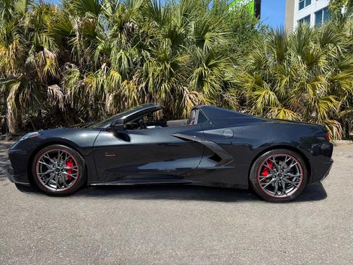 Carbon Flash Metallic 2023 Chevrolet Corvette Stingray