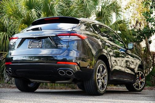 2021 Maserati Levante Base