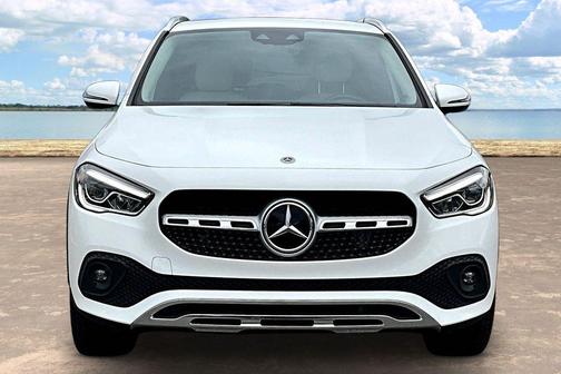 Polar White 2022 Mercedes-Benz GLA 250 Base 4MATIC