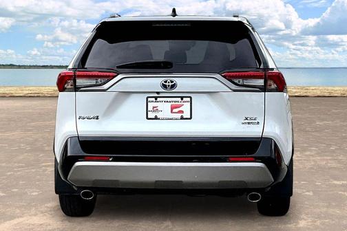 Wind Chill Pearl 2023 Toyota RAV4 Hybrid XSE