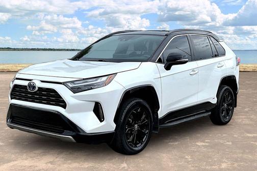 Wind Chill Pearl 2023 Toyota RAV4 Hybrid XSE