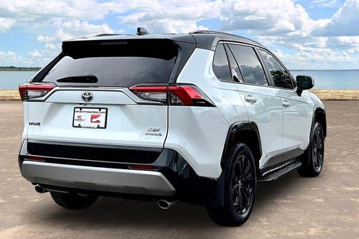 Wind Chill Pearl 2023 Toyota RAV4 Hybrid XSE