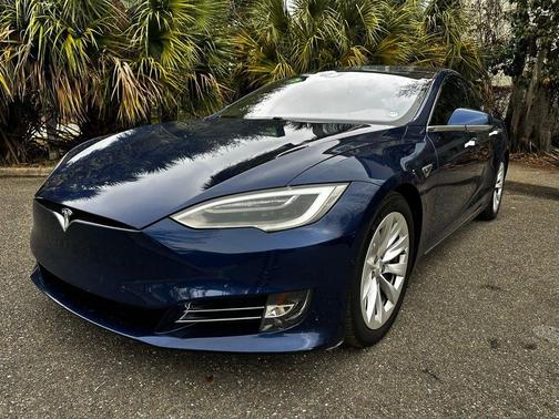 2016 Tesla Model S 75D
