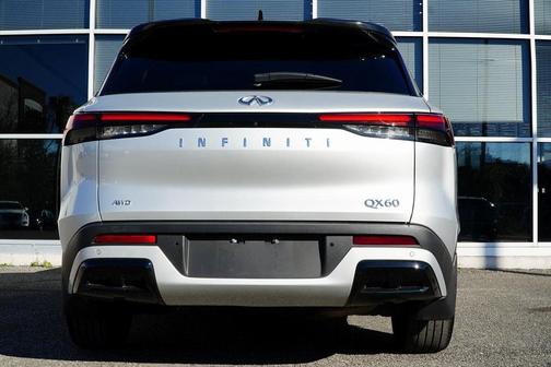 2023 INFINITI QX60 Pure