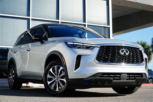 2023 INFINITI QX60 Pure