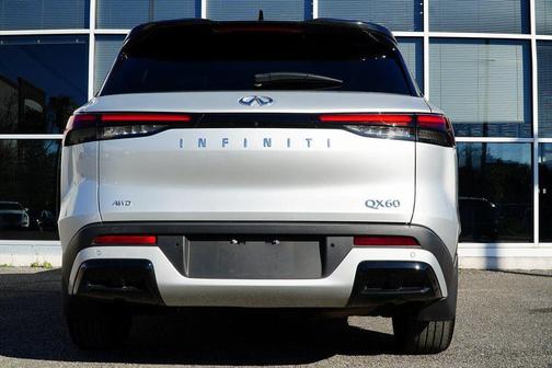 2023 INFINITI QX60 Pure