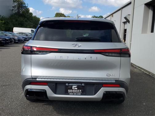 2023 INFINITI QX60 Pure