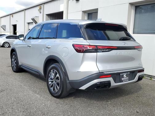 2023 INFINITI QX60 Pure