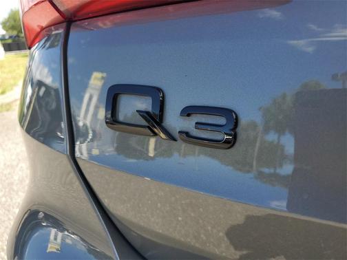 2022 Audi Q3 45 S line Premium